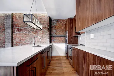 Rented by Urbane Brokerage