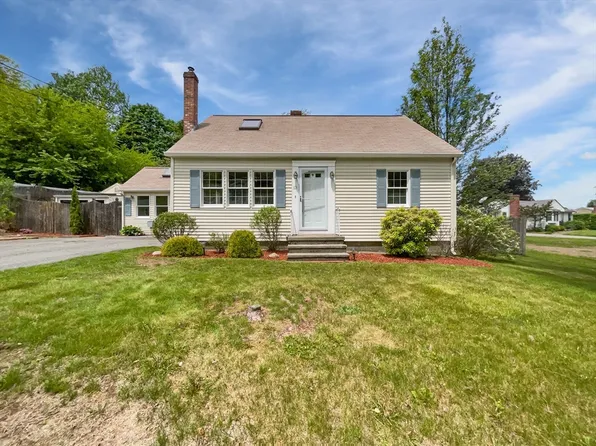 13 Phillips Dr, West Boylston, MA 01583