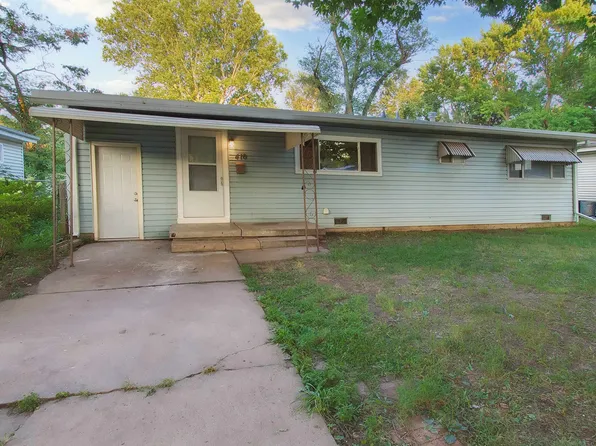 410 Wire Ave, Haysville, KS 67060