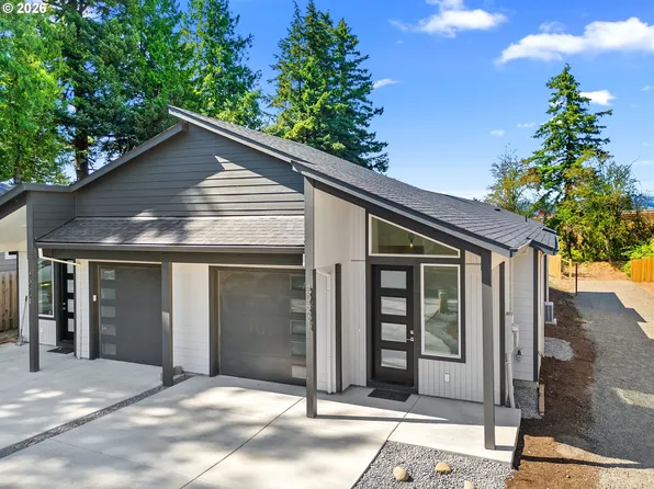 20671 NE Thompson Ter, Fairview, OR 97024