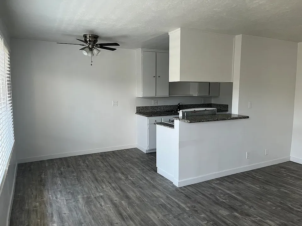 7319 Sepulveda Blvd #218