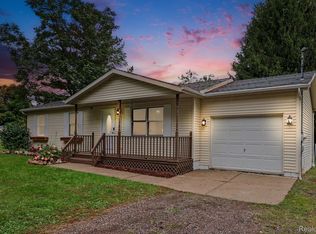 1968 W Grand River Rd, Owosso, MI 48867