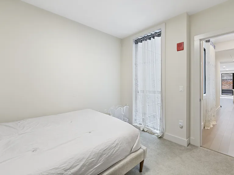 121 Portland St #707 — Photo 14