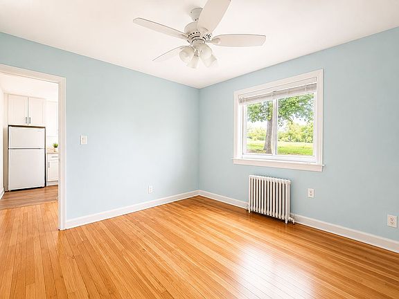 4th image of 264-47 Langston Ave Floor 1