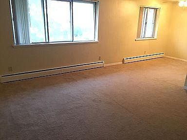 5th image of 22 Dreyer Ave APT 1