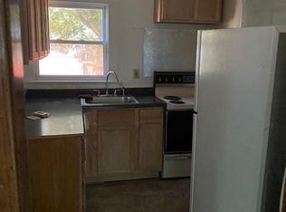 1131 Dakin St, Lansing, MI