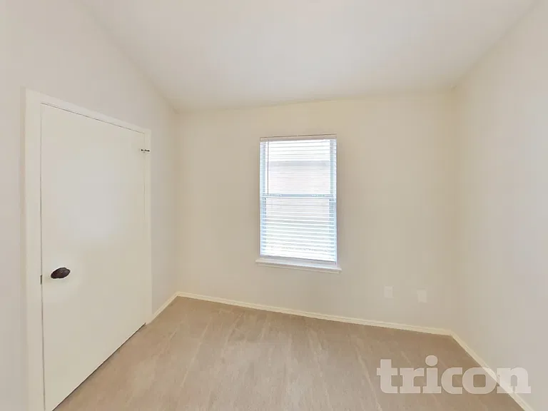 757 Dema Ln — Photo 11