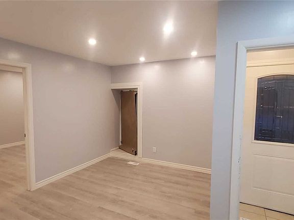 3rd image of 259 Phelan St