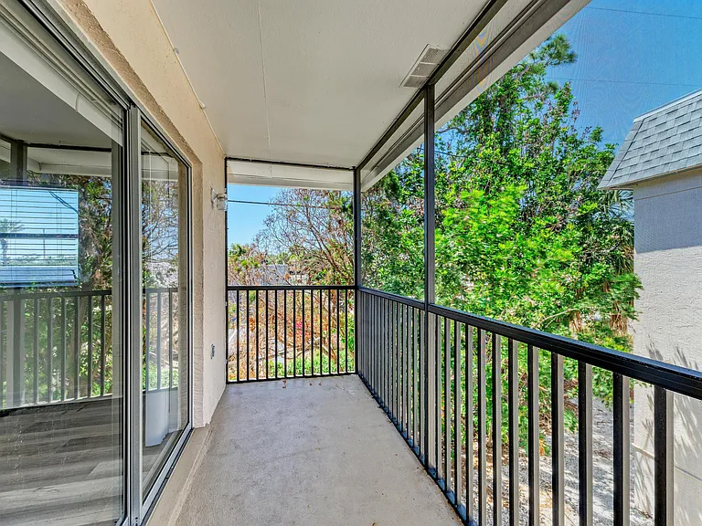 616 Guild Dr #8 — Photo 36