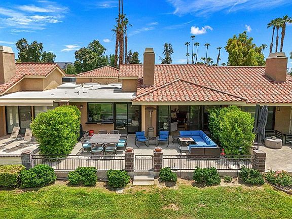 2nd image of 235 Santa Barbara Cir