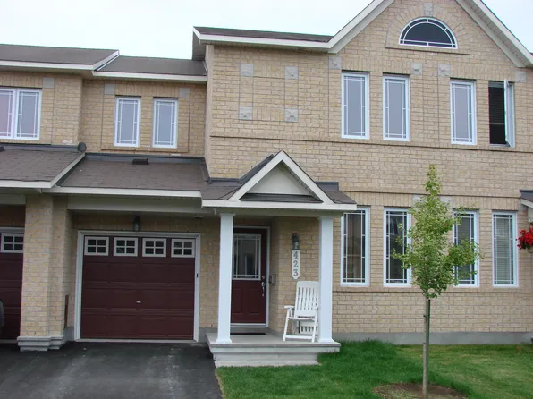 423 Temiskaming Cres, Ottawa, ON K2J 0V5