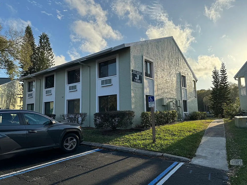 1 bed, 456 sqft, $1,350 — Photo 1