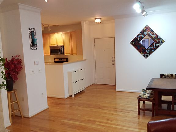 3rd image of 9480 Virginia Center Blvd Unit 433