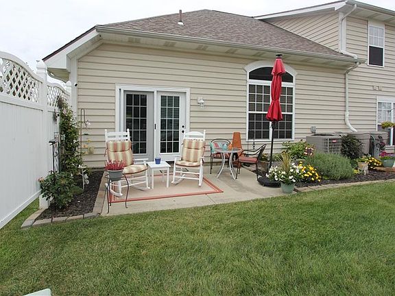 2nd image of 6988 Monte Carlo Way