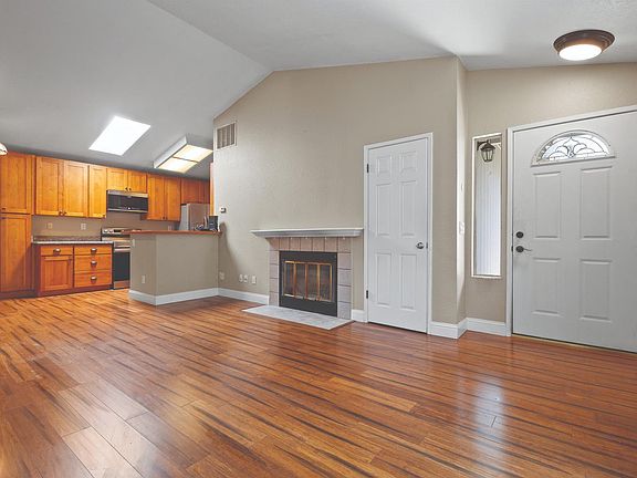 5th image of 2285 Stanislaus Court