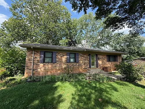 2708 Granbrook Dr Photo 1