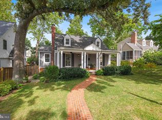 6206 Vorlich Ln, Bethesda, MD 20816
