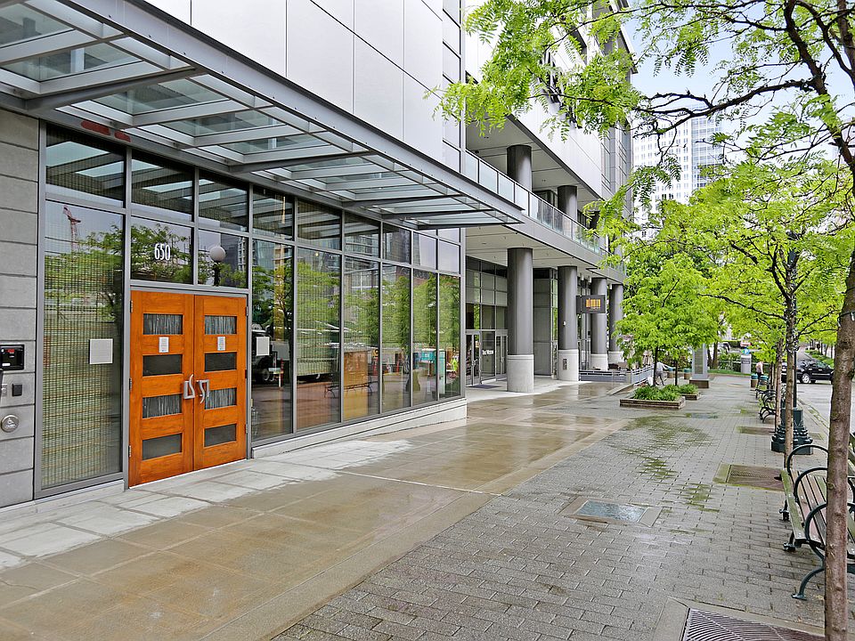 1st image of 650 Bellevue Way NE Unit 2202