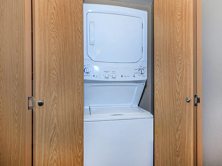 Alvista 240 — Photo 33