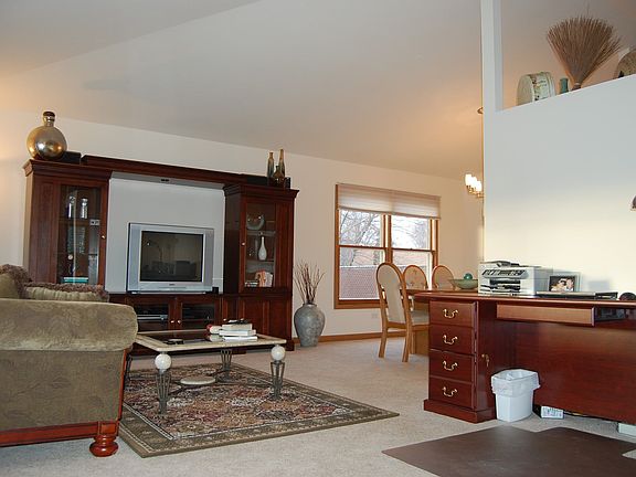 2nd image of 7224 W Mathews Dr