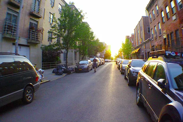 Rented by Loom Group | media 2