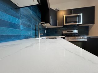 5615 Howe St APT 2, Pittsburgh, PA 15232