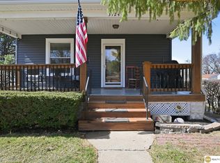 3124 N 65th St, Omaha, NE 68104