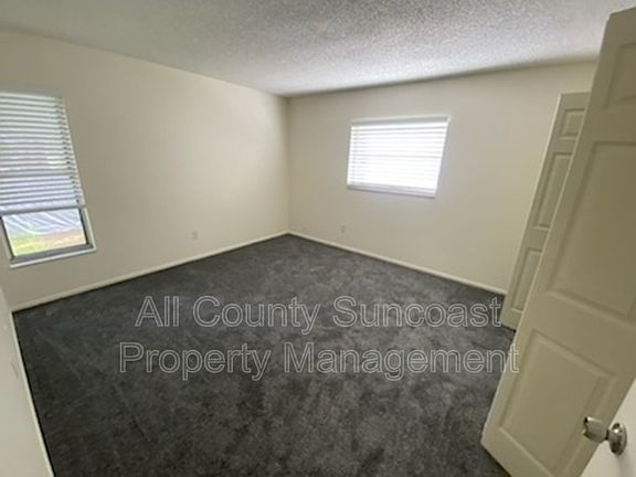 5th image of 7450 35th St N APT 502