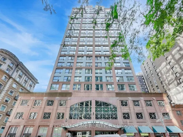 7 King St E, Toronto, ON