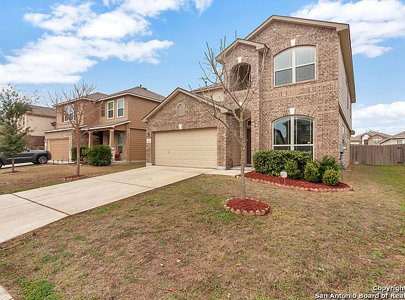 2nd image of 8415 Buckhorn Parke