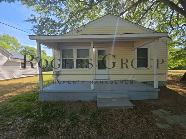 710 Roberson St, Henderson, NC 27536