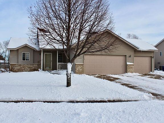2nd image of 2624 Olive Ln