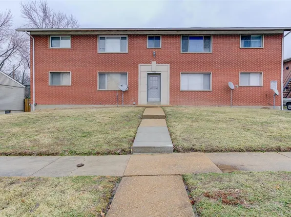 10952 Saxonhall Dr, Bridgeton, MO 63044