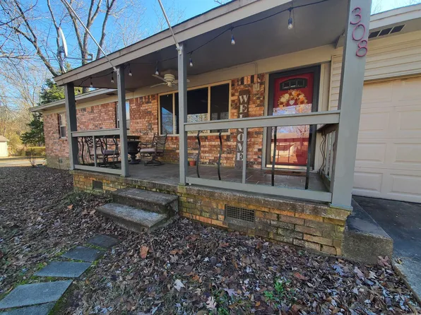 308 E Jefferson St, Judsonia, AR 72081