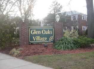 70-06 261st St FLOOR 2, Glen Oaks, NY 11004
