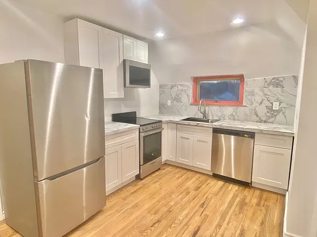 804 Main St #303