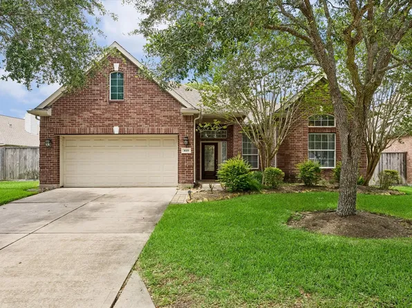 1619 S Lago Vista Dr, Pearland, TX 77581