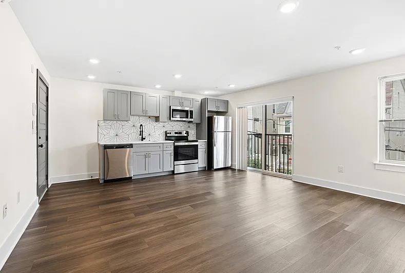 1 bed, 1.0 bath, 454 sqft, $1,495 — Photo 2