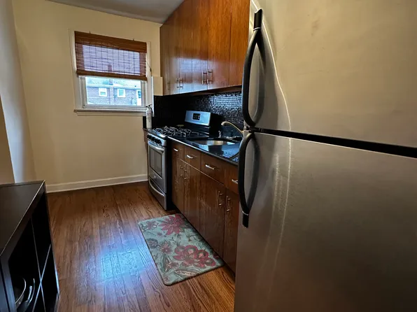 808 Inwood Terrace image 1 of 5