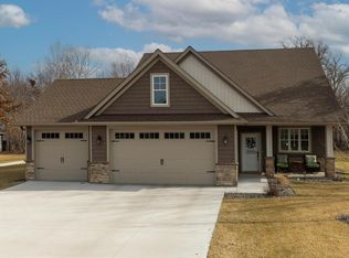 4755 381st Trl, North Branch, MN 55056