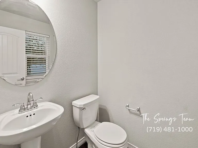 10957 Matta Dr — Photo 19