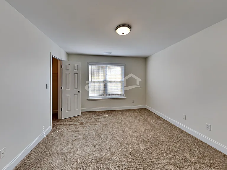209 Boswell Ln — Photo 19