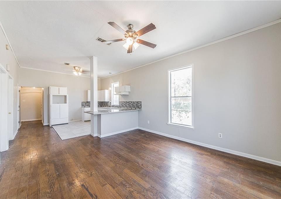 1st image of 1200 Stella St