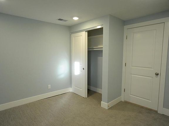 4th image of 353 Atlas Ave SE