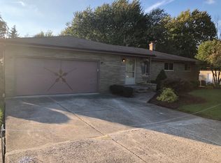 8088 Webster Rd, Strongsville, OH 44136