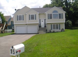 15 Midvale Ave, Waterbury, CT 06708