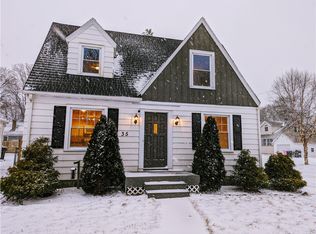 35 Pomona Dr, Rochester, NY 14616