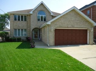 8643 W Stolting Rd, Niles, IL 60714