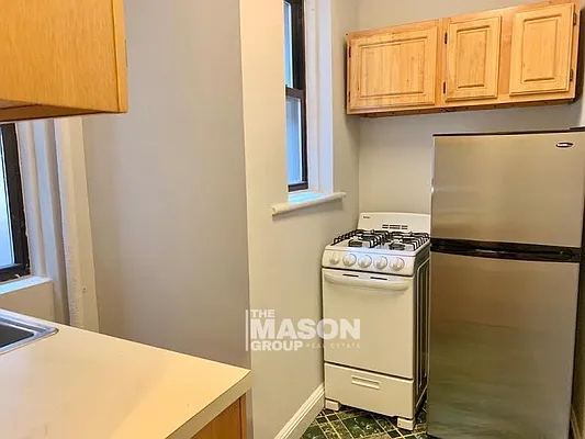 Rented by Mason Group LLC | media 10