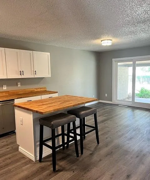 277 W Kyle Dr — Photo 3